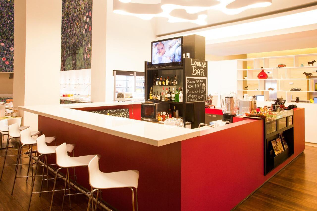 Fiesta Inn Puebla Las Animas מראה חיצוני תמונה